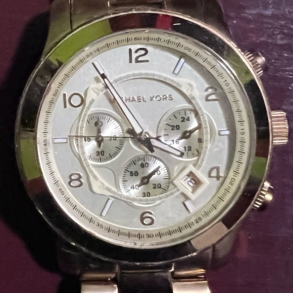 Excellent Michael Kors Unisex Watch - Picture 2 of 5